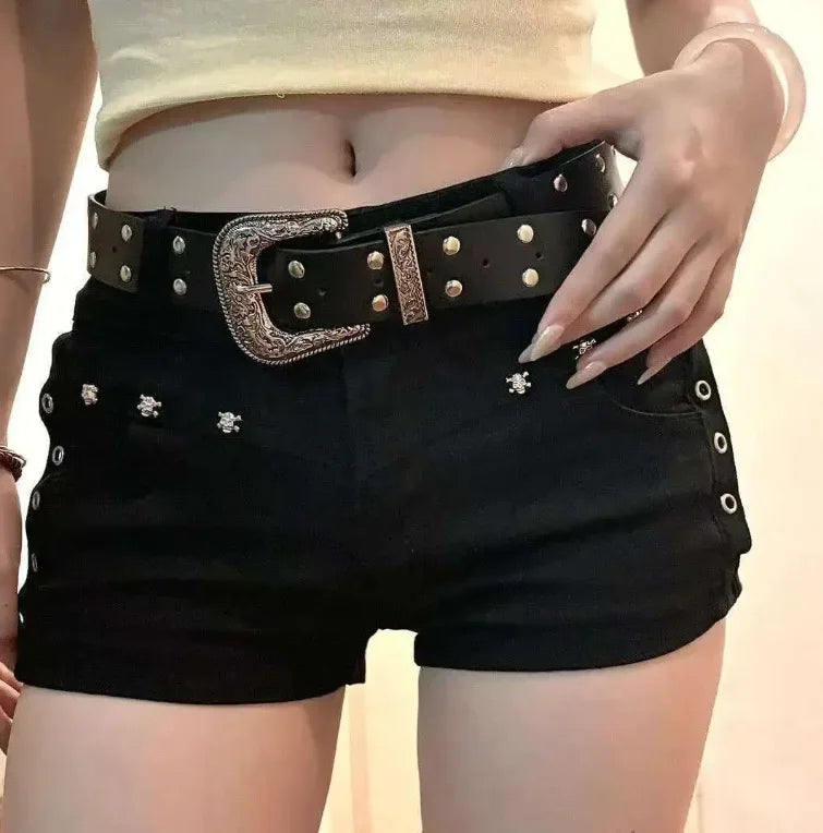 Women's Denim Shorts Dark Y2K Hip Wrap Little Black Pants Rivet Denim Shorts with Belt Street Fashion Retro Casual Shorts