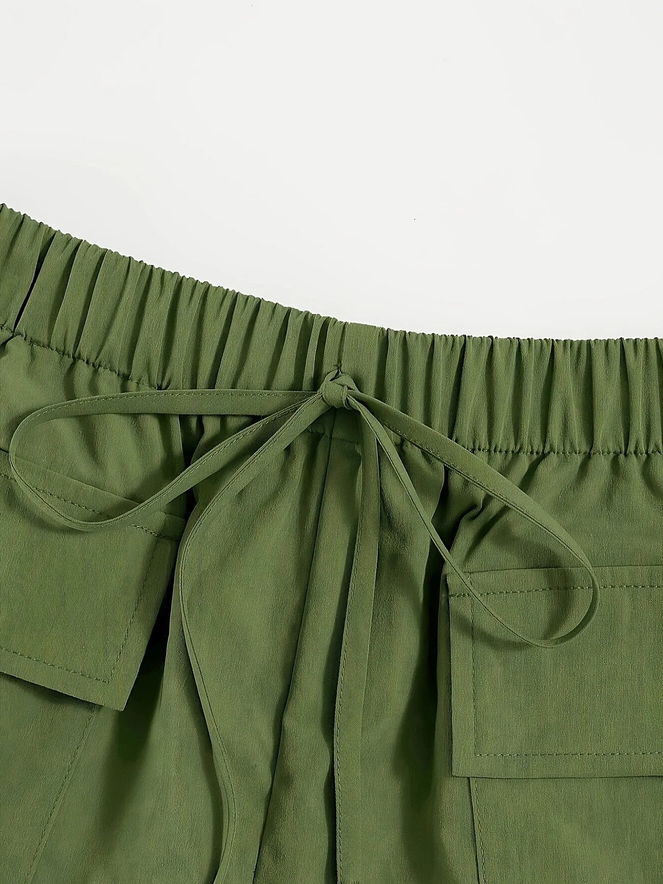 Olive drab Women's Oversized Woven Solid Color Casual Shorts Comfortable Loose Fit High Waist Knee-Length Summer Fashion Olive d