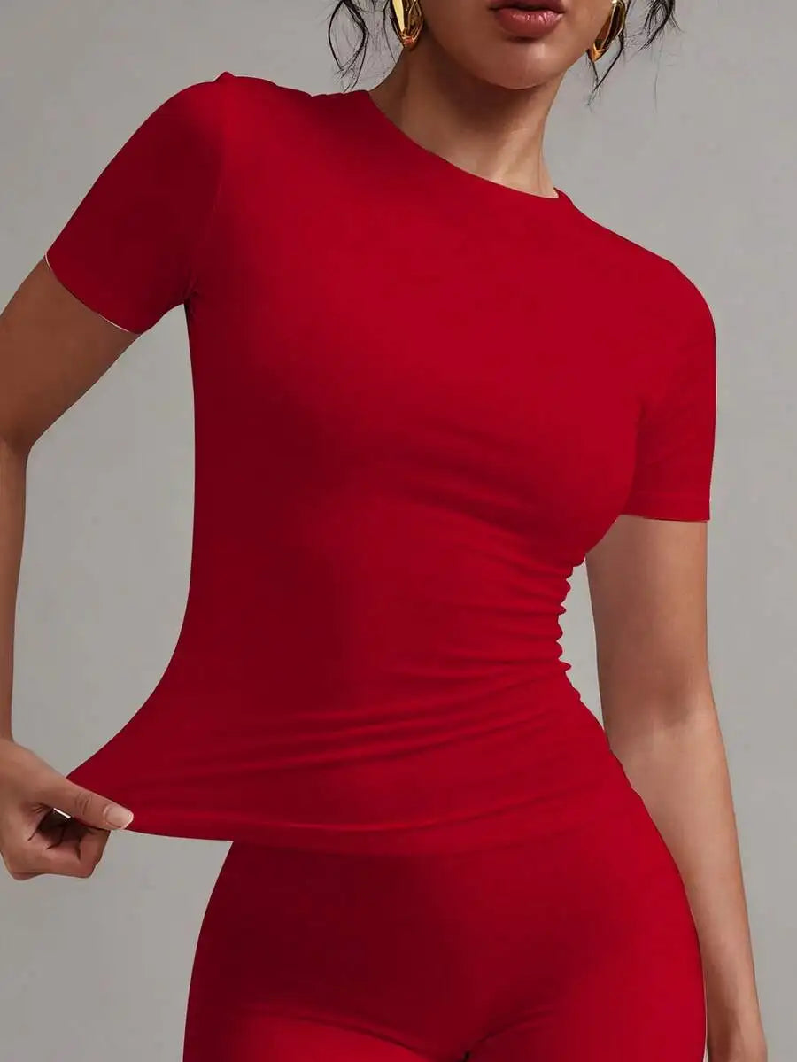 Women's White Short Sleeve Crew Neck Fitted Solid T-Shirt with Ruched Detail